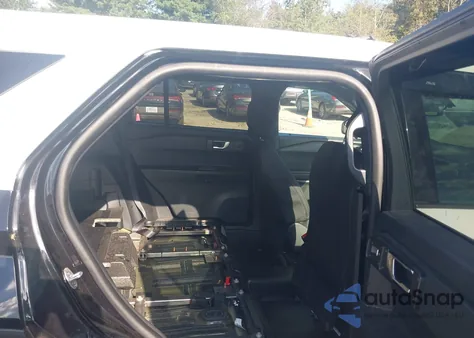 2024 Ford Police Interceptor from USA, damaged, VIN 1FM5K8AB1RGA82433